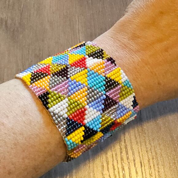 Tribal Boho Geometric Multicolor Seed Bead Bracelet with Sterling Closure - Picture 1 of 8